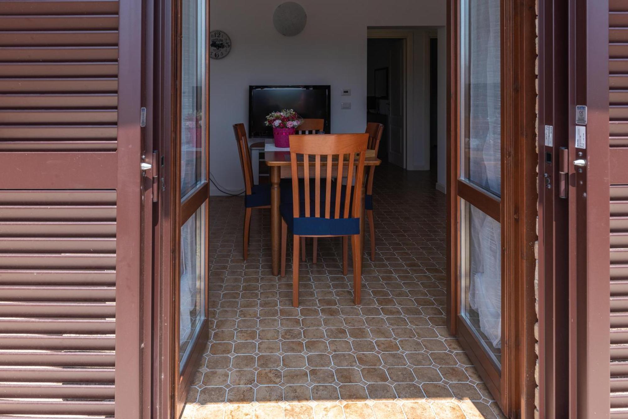 Dolce Alba Bed & Breakfast Montecastrilli Eksteriør bilde
